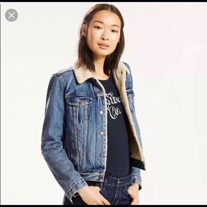 Levi’s Original Sherpa Trucker Jacket
